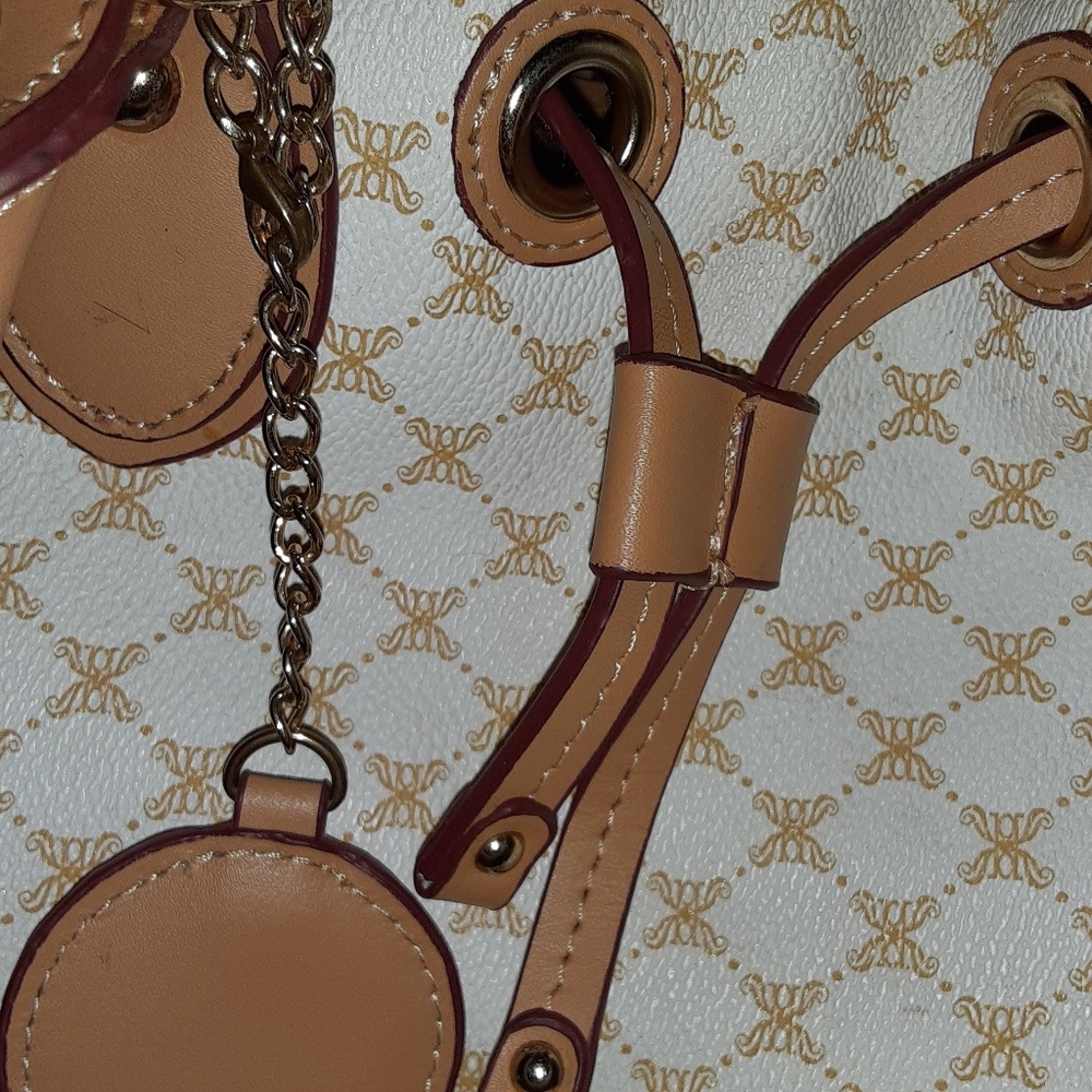 Adorable purse and matching clutch